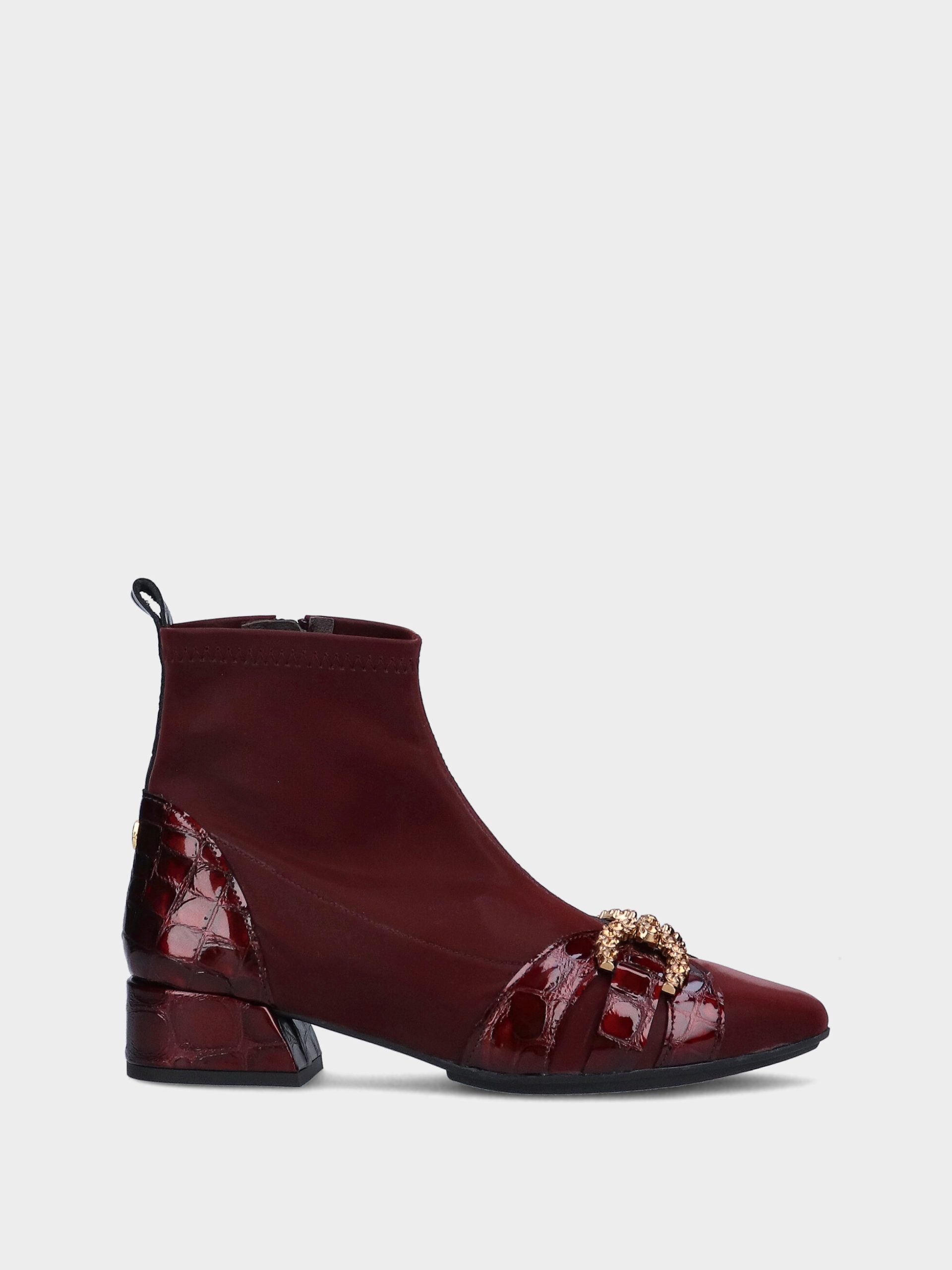 LIDIA44_BURGUNDY_1