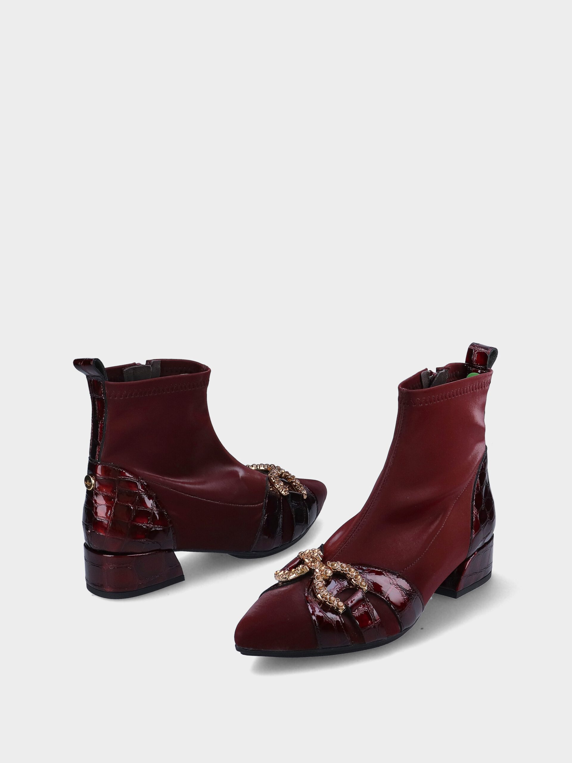 LIDIA44_BURGUNDY_2